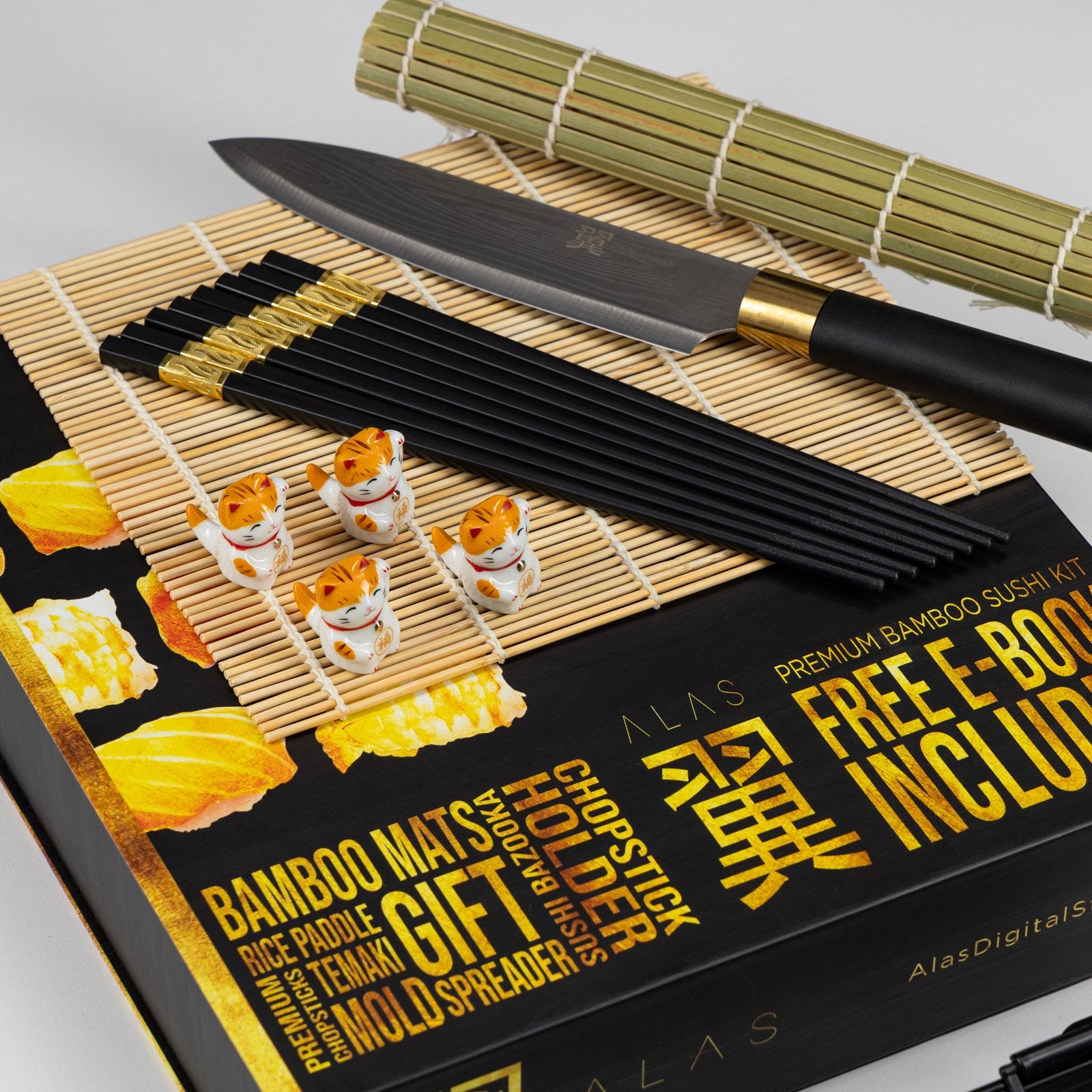 Premium black kit: bamboo mats, black chopsticks, knife and lucky cats on the black gift box